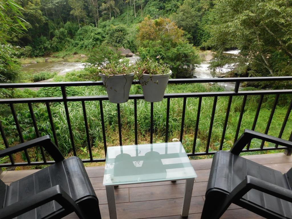 Moselberg Riverside Cottages Munnar Eksteriør billede